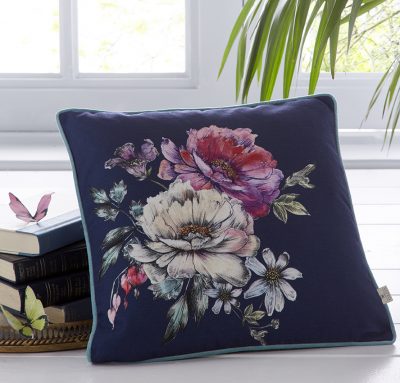 Oasis Home Luna Cushion