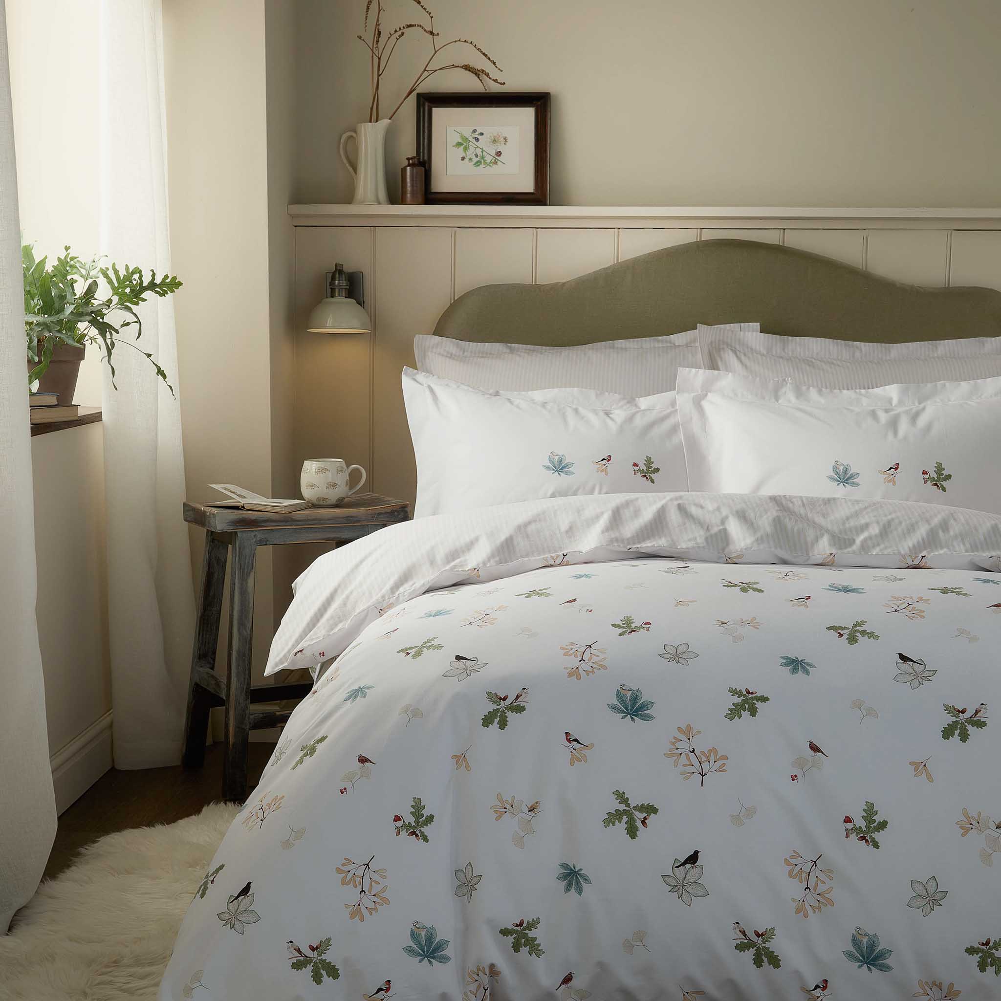Sophie Allport Orchard Birds Duvet Cover and Pillowcase Set