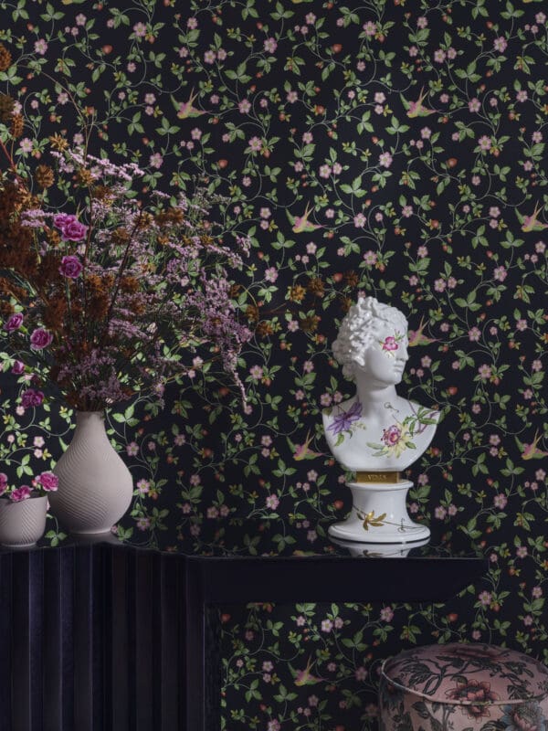 Wedgwood Botanical Wonders Wild Strawberry Wallpaper