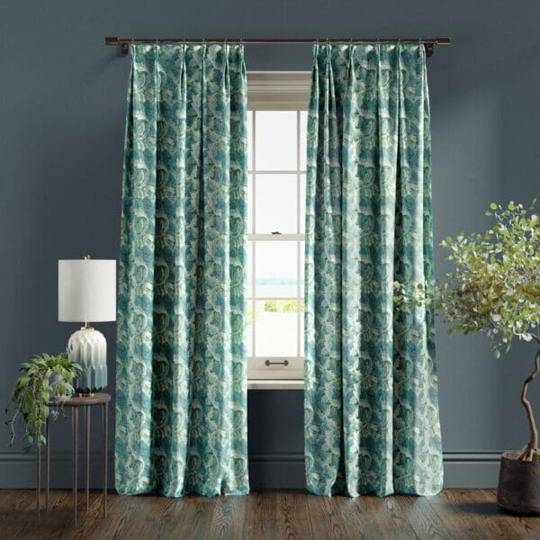 William Morris Acanthus Fabric